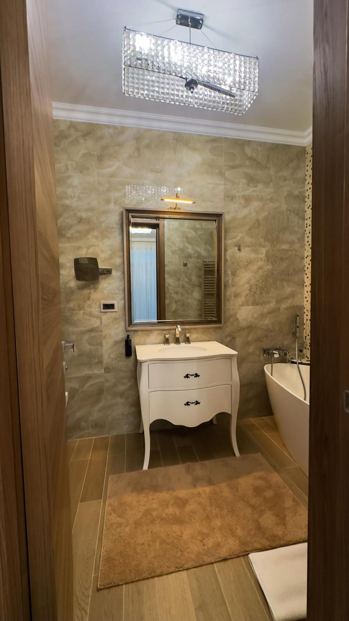 Therme Criss Balotesti Esterno foto