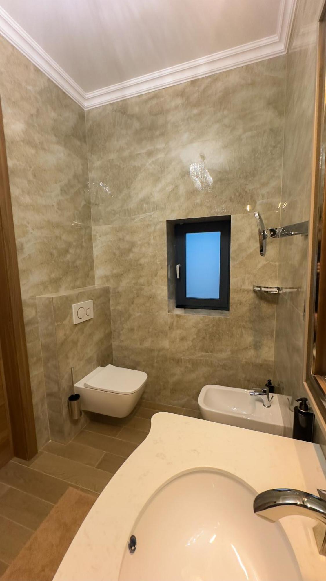 Therme Criss Balotesti Esterno foto