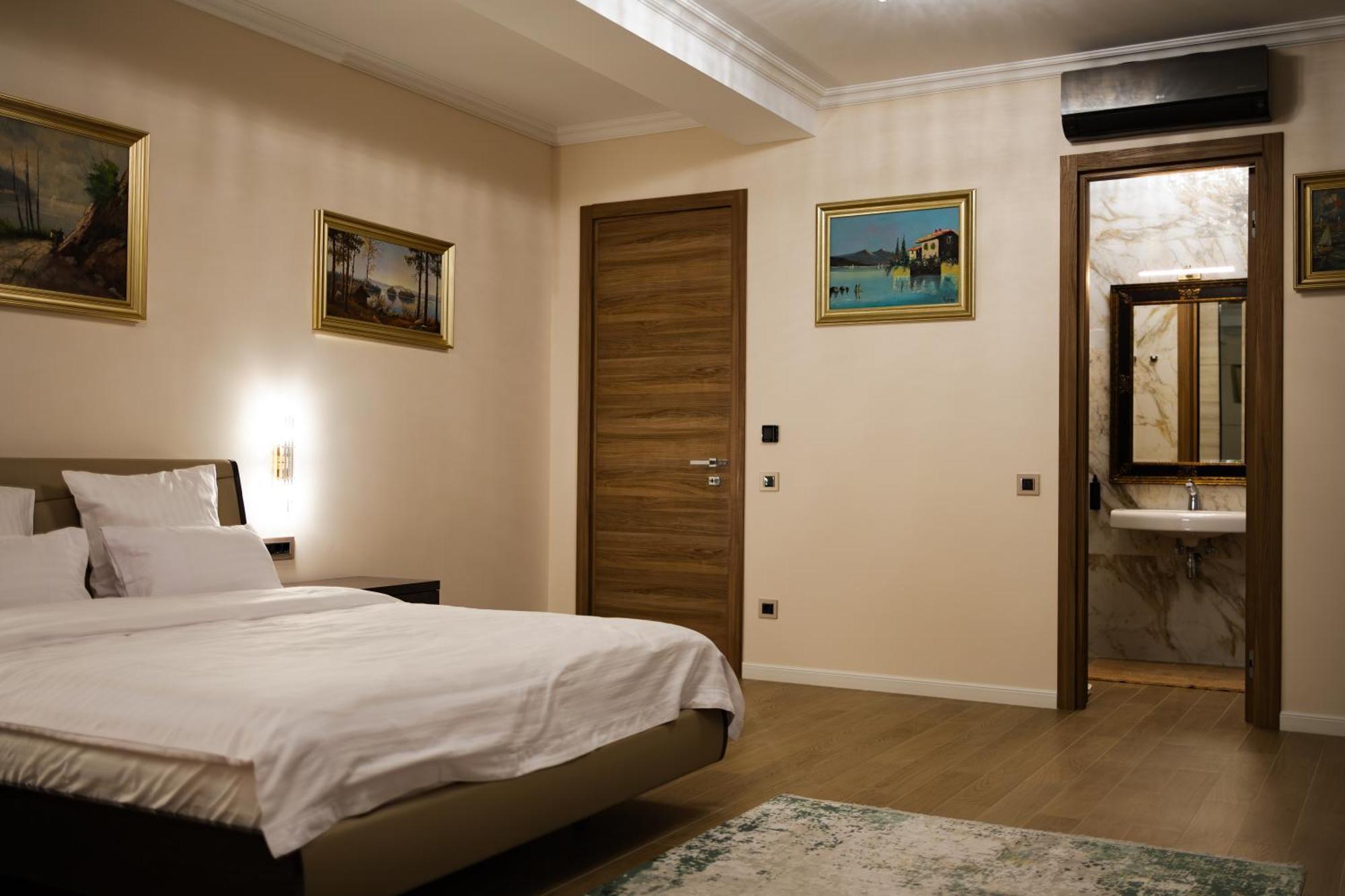 Therme Criss Balotesti Esterno foto